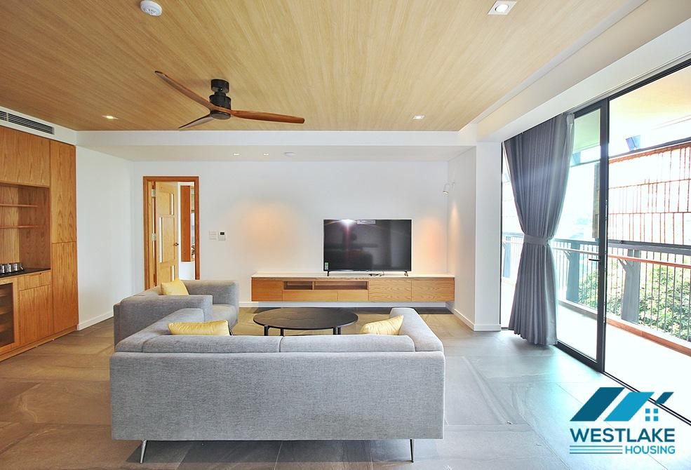 Căn Hộ 3 Phòng Ngủ Mới Đẹp Hiện Đại, Ban Công Rộng, View Hồ Thoáng Mát Cho Thuê Tại  Âu Cơ, Tây Hồ, Hà Nội