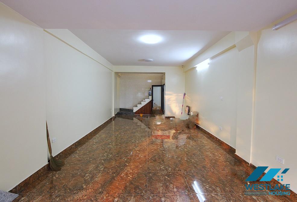 A lakeside office space for rent in Yen Phu, Tay Ho