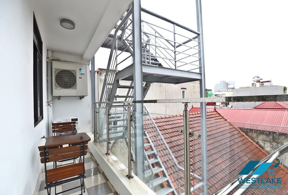 Good price 02 bedrooms apartment for rent on Xuan La street, Tay Ho, Ha Noi