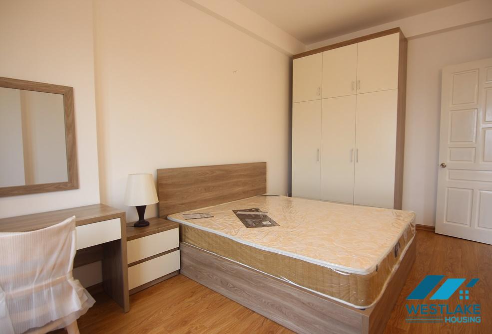 A top floor 1 bedroom apartment for rent in Tu Hoa, Tay Ho, Ha Noi