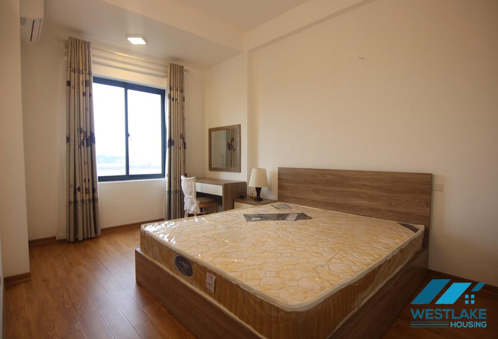 A top floor 1 bedroom apartment for rent in Tu Hoa, Tay Ho, Ha Noi