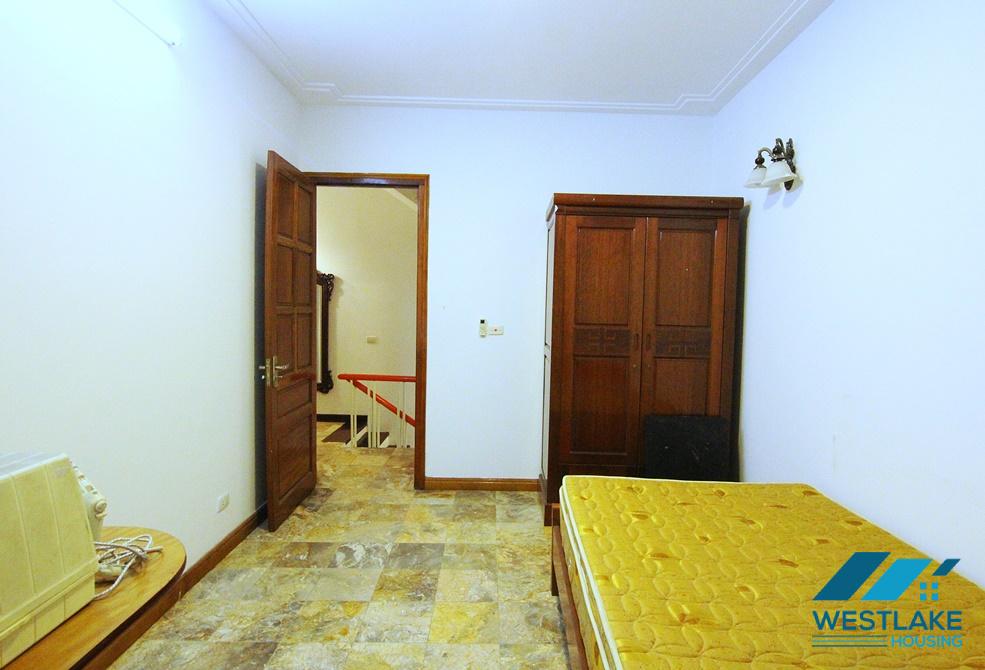 A big 6 bedroom house for rent in Tu Hoa, Tay Ho A big 6 bedroom house for rent in Tu Hoa, Tay Ho