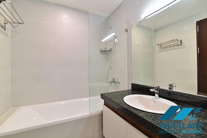 Modern 3 bedrooms apartment with huge balcony for rent in Tay Ho, Ha Noi Modern 3 bedrooms apartment with huge balcony for rent in Tay Ho, Ha Noi