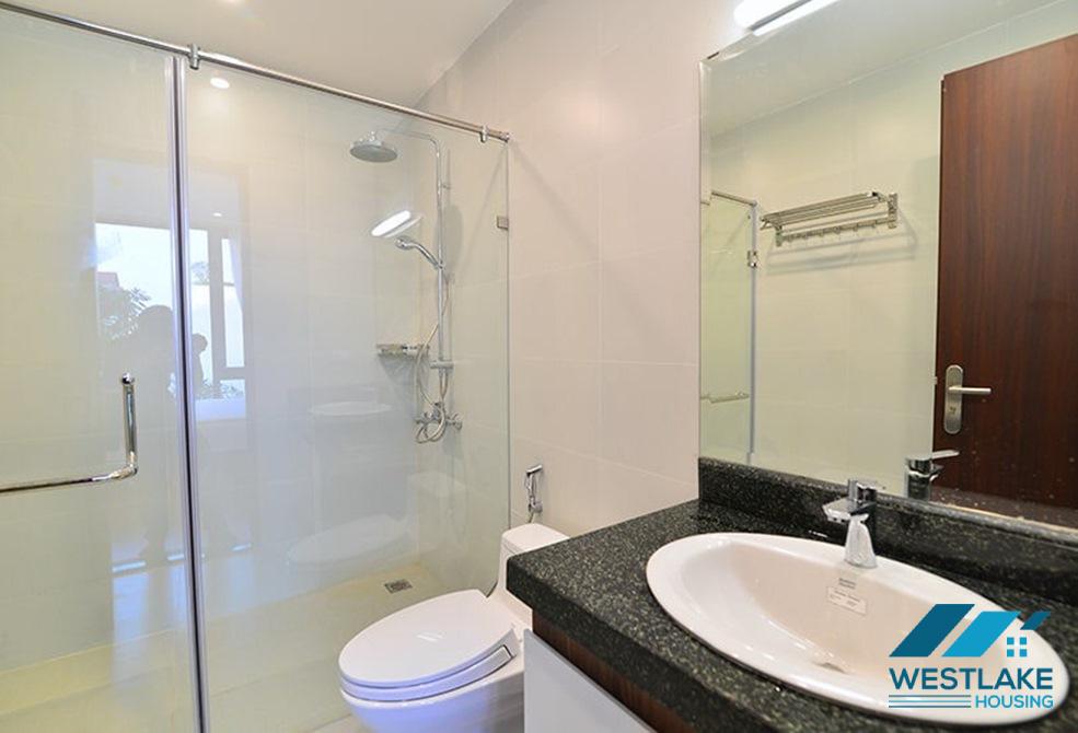 Beautiful 03 bedroom apartment with lake view for rent on Tu Hoa street, Tay Ho, Ha Noi Beautiful 03 bedroom apartment with lake view for rent on Tu Hoa street, Tay Ho, Ha Noi