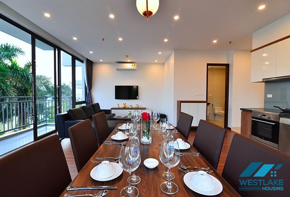 Beautiful 03 bedroom apartment with lake view for rent on Tu Hoa street, Tay Ho, Ha Noi Beautiful 03 bedroom apartment with lake view for rent on Tu Hoa street, Tay Ho, Ha Noi