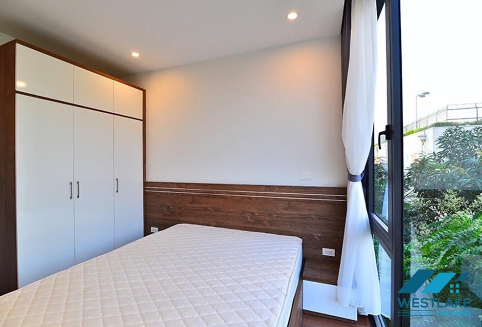 Beautiful 03 bedroom apartment with lake view for rent on Tu Hoa street, Tay Ho, Ha Noi Beautiful 03 bedroom apartment with lake view for rent on Tu Hoa street, Tay Ho, Ha Noi