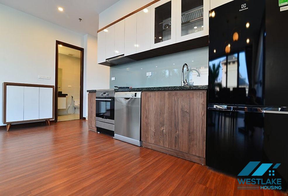 Beautiful 03 bedroom apartment with lake view for rent on Tu Hoa street, Tay Ho, Ha Noi Beautiful 03 bedroom apartment with lake view for rent on Tu Hoa street, Tay Ho, Ha Noi
