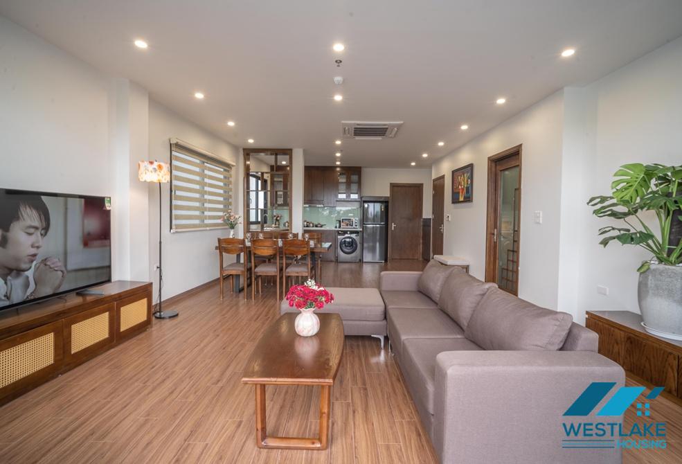 Căn Hộ 2 Phòng Ngủ Hoàn Toàn Mới Với Tầm Nhìn Tuyệt Đẹp Ra Hồ Tây Cho Thuê Tại Tây Hồ, Hà Nội Căn Hộ 2 Phòng Ngủ Hoàn Toàn Mới Với Tầm Nhìn Tuyệt Đẹp Ra Hồ Tây Cho Thuê Tại Tây Hồ, Hà Nội