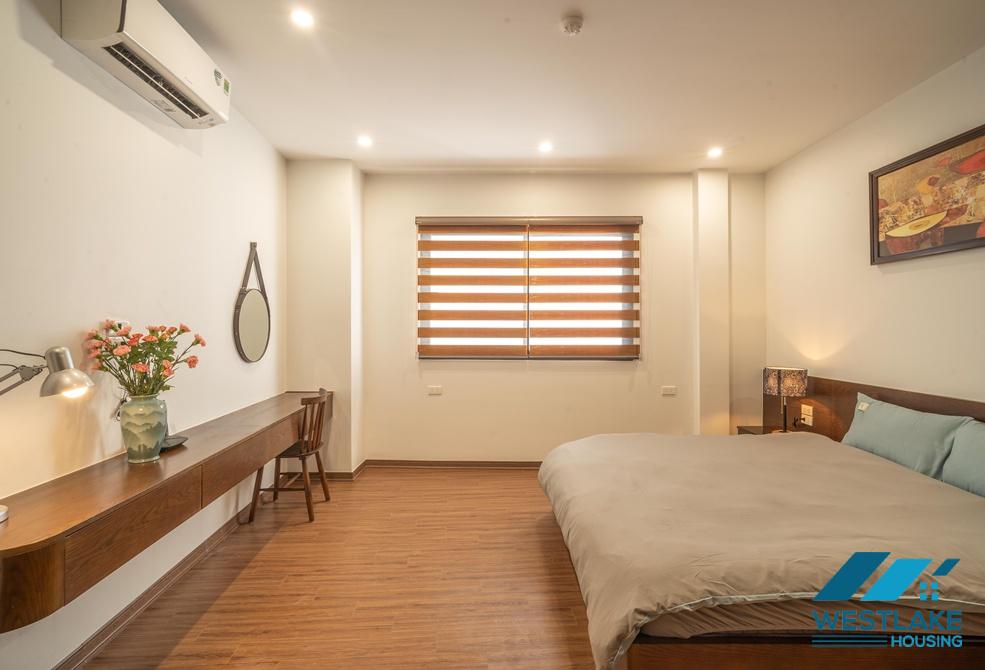 Căn Hộ 2 Phòng Ngủ Hoàn Toàn Mới Với Tầm Nhìn Tuyệt Đẹp Ra Hồ Tây Cho Thuê Tại Tây Hồ, Hà Nội Căn Hộ 2 Phòng Ngủ Hoàn Toàn Mới Với Tầm Nhìn Tuyệt Đẹp Ra Hồ Tây Cho Thuê Tại Tây Hồ, Hà Nội