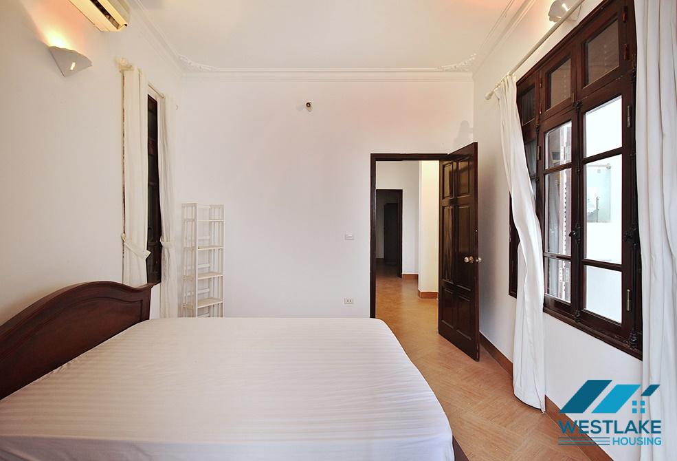 A cheap 4 bedroom house for rent in Tu Hoa, Tay Ho, Ha Noi A cheap 4 bedroom house for rent in Tu Hoa, Tay Ho, Ha Noi
