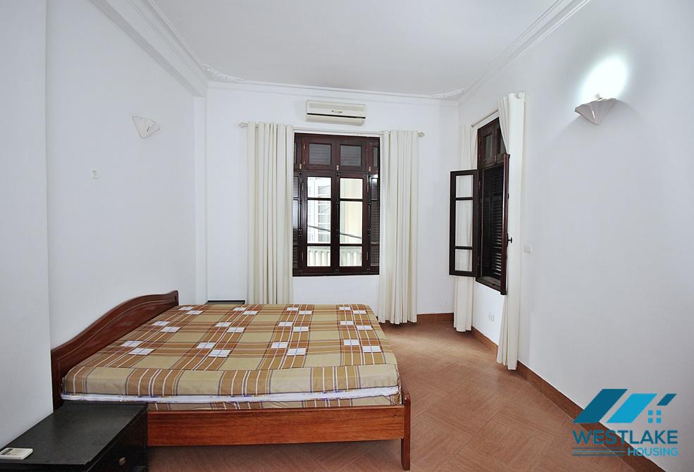 A cheap 4 bedroom house for rent in Tu Hoa, Tay Ho, Ha Noi A cheap 4 bedroom house for rent in Tu Hoa, Tay Ho, Ha Noi