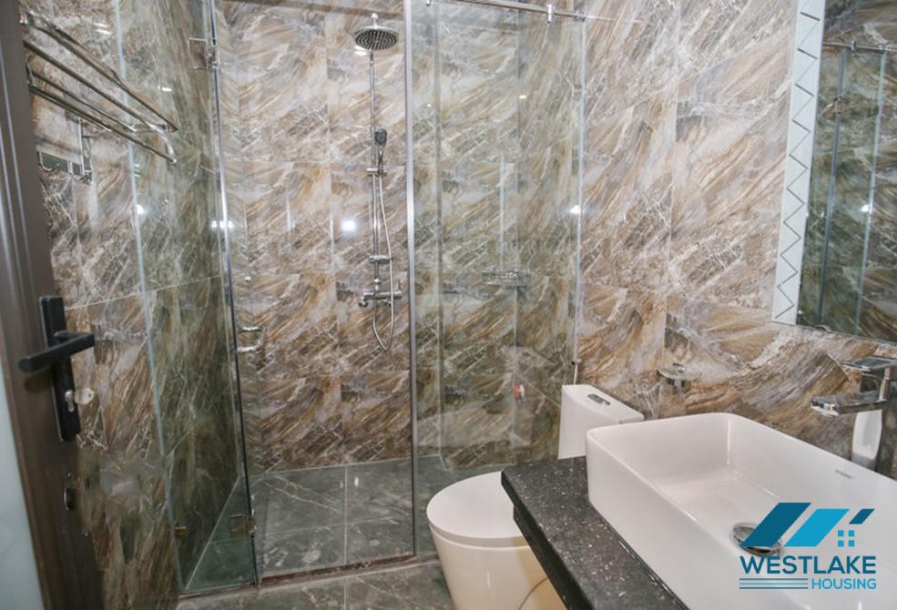 A new 4 bedroom house for rent in Tu Hoa, Tay Ho, Ha Noi A new 4 bedroom house for rent in Tu Hoa, Tay Ho, Ha Noi
