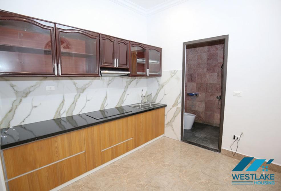 A new 4 bedroom house for rent in Tu Hoa, Tay Ho, Ha Noi A new 4 bedroom house for rent in Tu Hoa, Tay Ho, Ha Noi