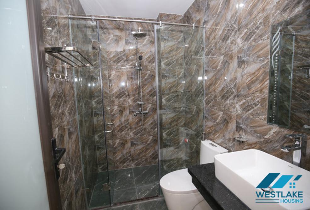 A new 4 bedroom house for rent in Tu Hoa, Tay Ho, Ha Noi A new 4 bedroom house for rent in Tu Hoa, Tay Ho, Ha Noi