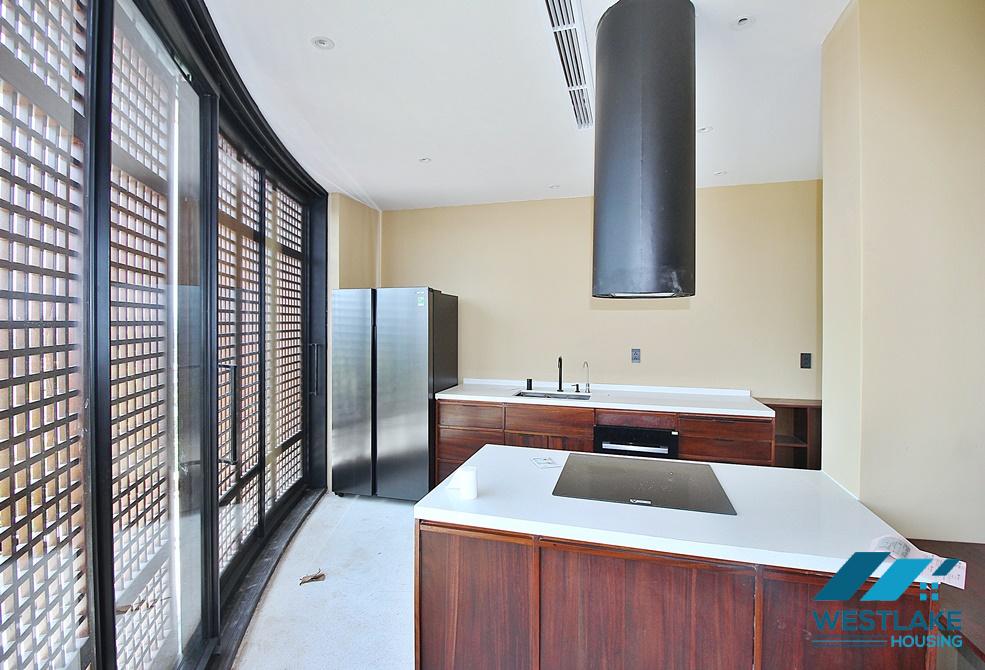 Bright 03 bedrooms apartment with nice view for rent in Tay Ho, Ha Noi Bright 03 bedrooms apartment with nice view for rent in Tay Ho, Ha Noi