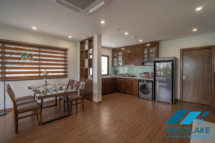 Căn Hộ 2 Phòng Ngủ Mới Đẹp, Ban Công Rộng Thoáng View Hồ Cho Thuê Tại Tây Hồ, Hà Nội Căn Hộ 2 Phòng Ngủ Mới Đẹp, Ban Công Rộng Thoáng View Hồ Cho Thuê Tại Tây Hồ, Hà Nội