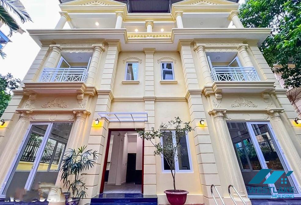 Renovated 05-bedrooms house with swimming pool for rent in Tay Ho, Ha Noi Renovated 05-bedrooms house with swimming pool for rent in Tay Ho, Ha Noi