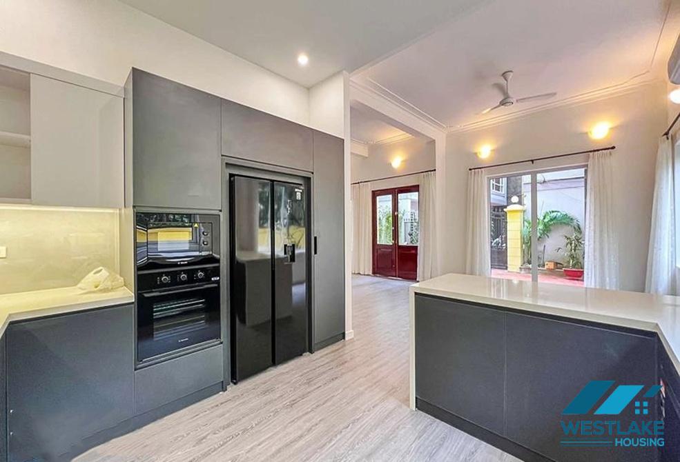 Renovated 05-bedrooms house with swimming pool for rent in Tay Ho, Ha Noi Renovated 05-bedrooms house with swimming pool for rent in Tay Ho, Ha Noi