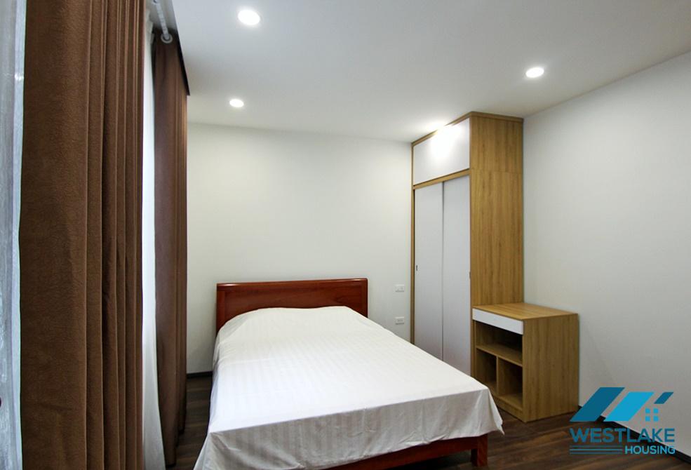 A cheap 1 bedroom apartment for rent in Tu Hoa, Tay Ho, Ha Noi