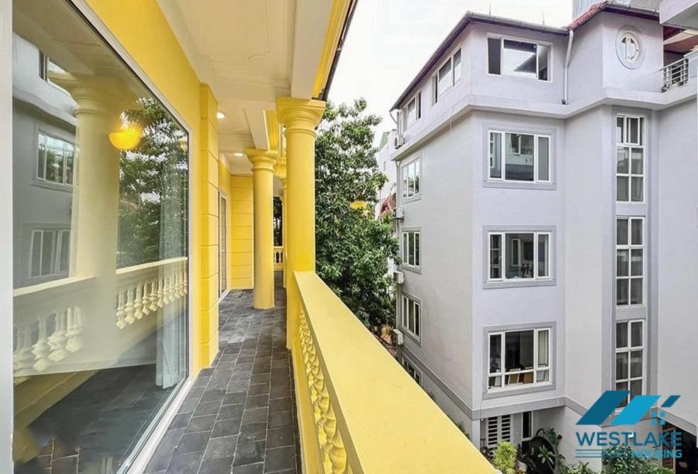 Nhà 5 Phòng Ngủ Mới Cải Tạo Lại Đẹp, Hiện Đại Có Hồ Bơi Ngoài Trời Cho Thuê Tại Tây Hồ, Hà Nội Nhà 5 Phòng Ngủ Mới Cải Tạo Lại Đẹp, Hiện Đại Có Hồ Bơi Ngoài Trời Cho Thuê Tại Tây Hồ, Hà Nội