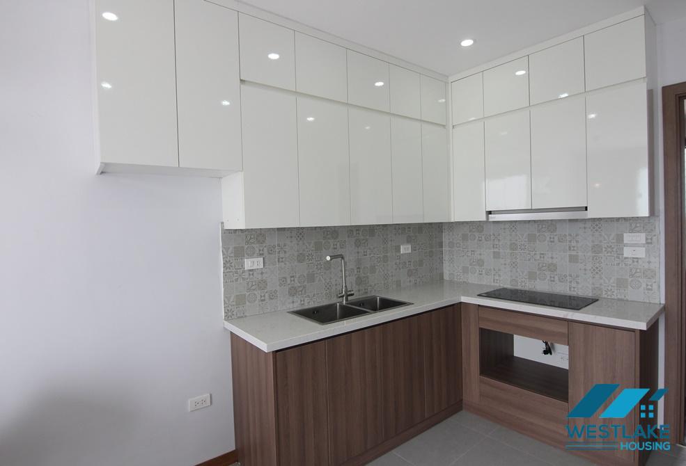 Cho Thuê Căn Hộ 2 Phòng Ngủ Có Sân Thượng Rộng Nhìn Ra Công Viên Nước Tại Tây Hồ, Hà Nội. Cho Thuê Căn Hộ 2 Phòng Ngủ Có Sân Thượng Rộng Nhìn Ra Công Viên Nước Tại Tây Hồ, Hà Nội.