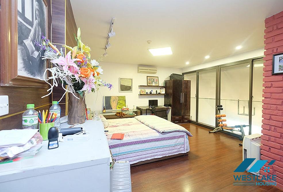 A wonderful penthouse apartment for rent in Ciputra E Tower, Tay Ho, Ha Noi
