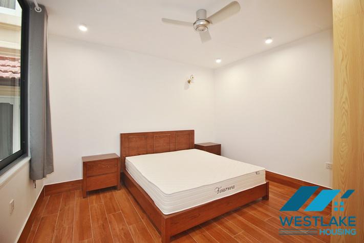 Cho Thuê Căn Hộ Một Phòng Ngủ Hoàn Toàn Mới, Rộng Thoáng Tại Tây Hồ, Hà Nội