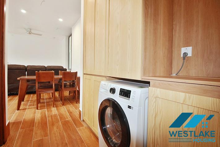 Cho Thuê Căn Hộ Một Phòng Ngủ Hoàn Toàn Mới, Rộng Thoáng Tại Tây Hồ, Hà Nội