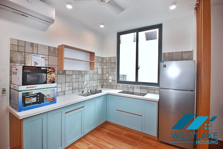 Cho Thuê Căn Hộ Một Phòng Ngủ Hoàn Toàn Mới, Rộng Thoáng Tại Tây Hồ, Hà Nội