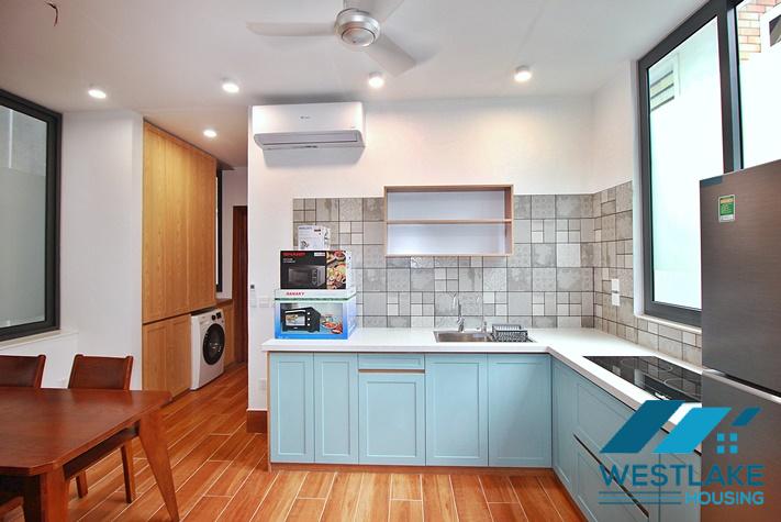 Cho Thuê Căn Hộ Một Phòng Ngủ Hoàn Toàn Mới, Rộng Thoáng Tại Tây Hồ, Hà Nội