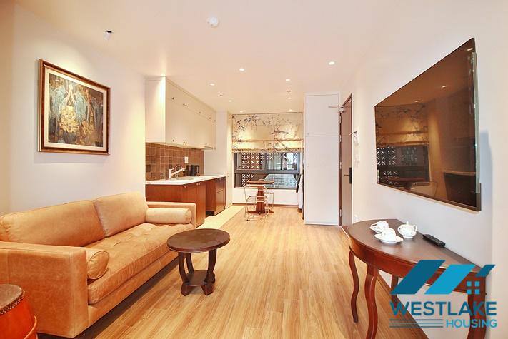 Cho Thuê Căn Hộ 1 Phòng Ngủ Hoàn Toàn Mới, Đẹp Hiện Đại Tại Tây Hồ, Hà Nội