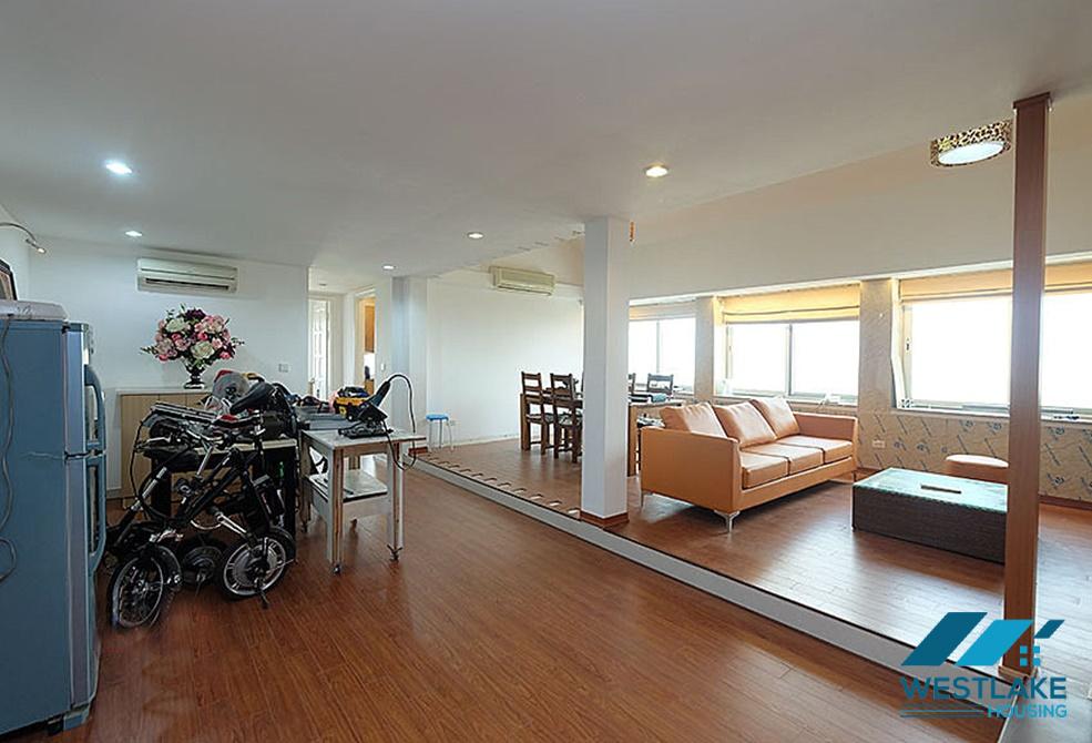 An amazingly nice and affordable penthouse apartment for rent in E tower, Ciputra