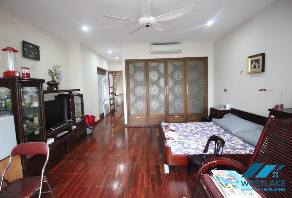 A beautiful house with 6 bedrooms for rent in Tay Ho, Ha Noi A beautiful house with 6 bedrooms for rent in Tay Ho, Ha Noi