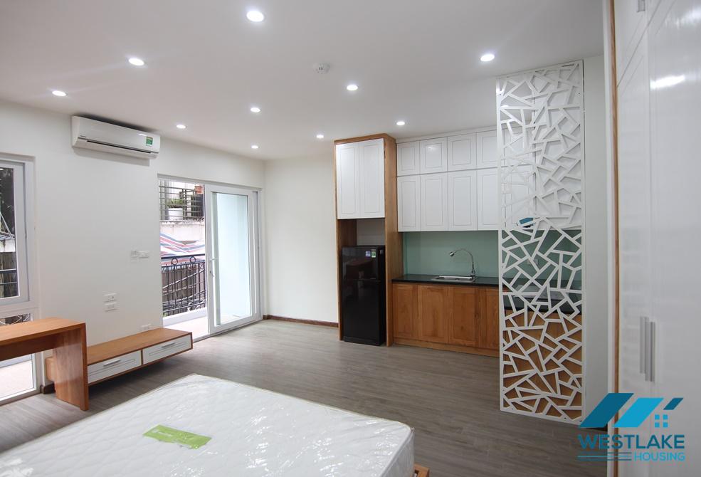A bright studio with big balcony for rent in Tu Hoa, Tay Ho