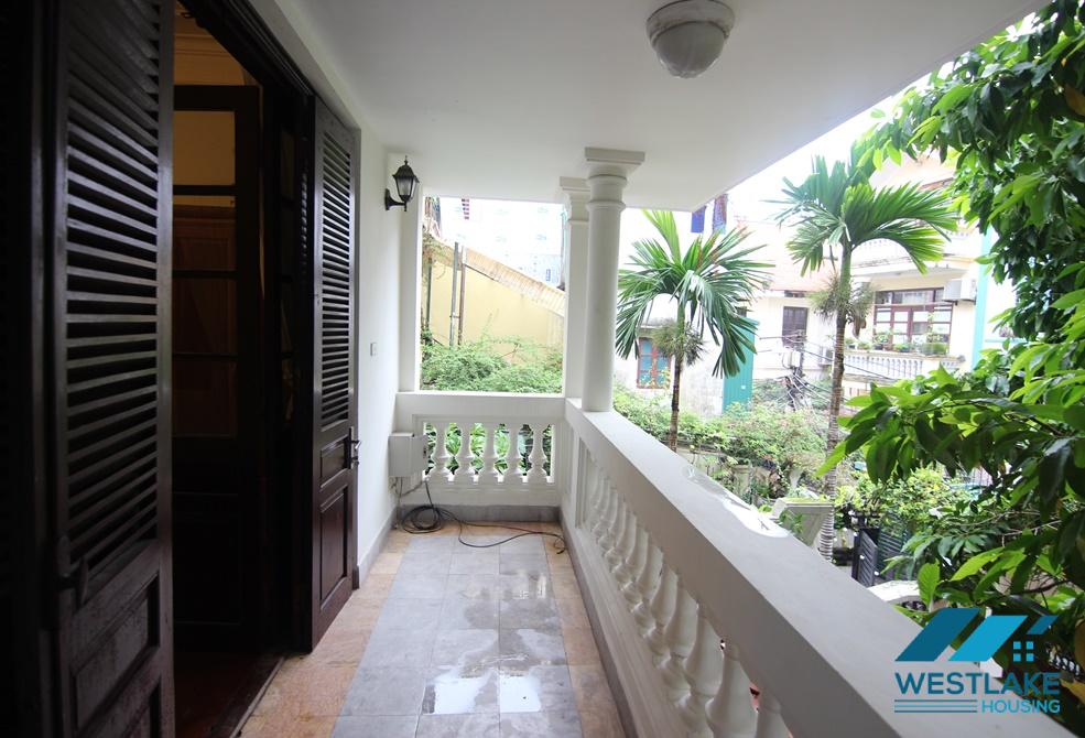 A spacious house with nice yard for rent in Tu Hoa, Tay Ho A spacious house with nice yard for rent in Tu Hoa, Tay Ho
