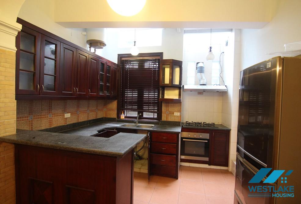 A spacious house with nice yard for rent in Tu Hoa, Tay Ho A spacious house with nice yard for rent in Tu Hoa, Tay Ho