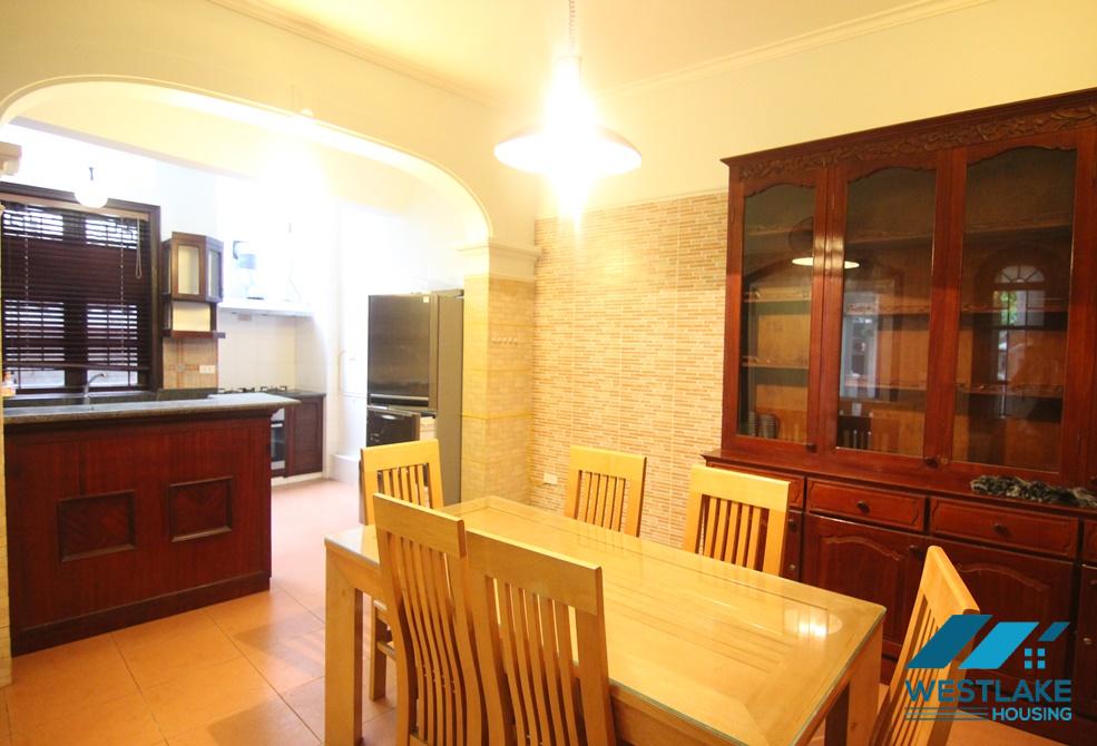 A spacious house with nice yard for rent in Tu Hoa, Tay Ho A spacious house with nice yard for rent in Tu Hoa, Tay Ho