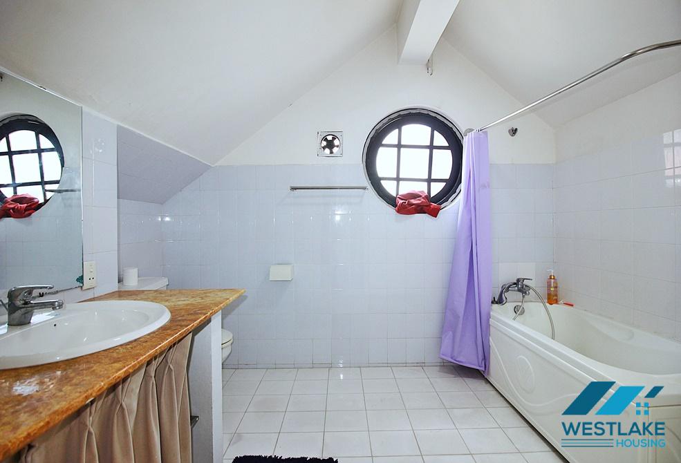 A lovely 3 bedroom house for rent in Tu Hoa, Tay Ho, Ha Noi A lovely 3 bedroom house for rent in Tu Hoa, Tay Ho, Ha Noi