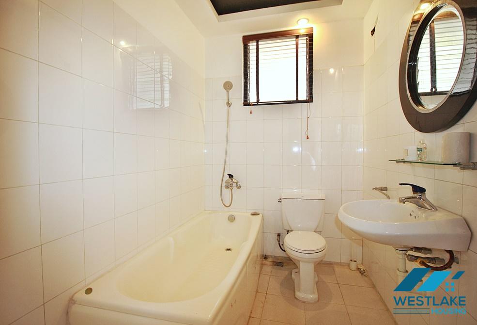 A lovely 3 bedroom house for rent in Tu Hoa, Tay Ho, Ha Noi A lovely 3 bedroom house for rent in Tu Hoa, Tay Ho, Ha Noi