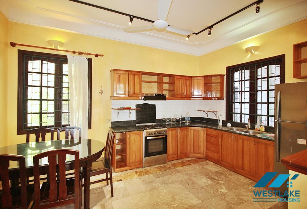 A lovely 3 bedroom house for rent in Tu Hoa, Tay Ho, Ha Noi A lovely 3 bedroom house for rent in Tu Hoa, Tay Ho, Ha Noi