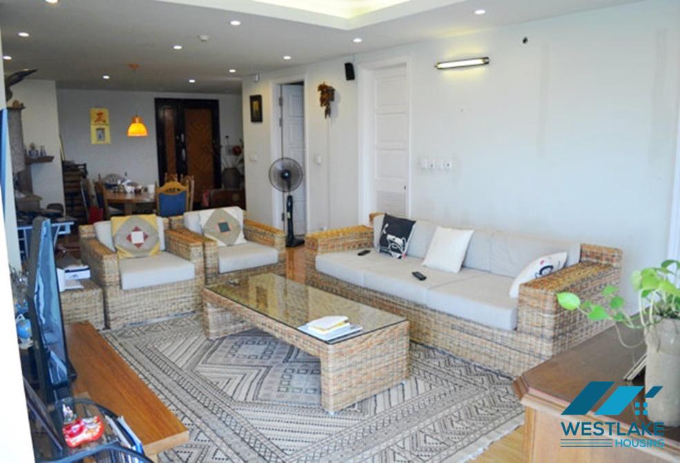 Nice apartment for rent in E Tower, Ciputra, Tay Ho, Hanoi