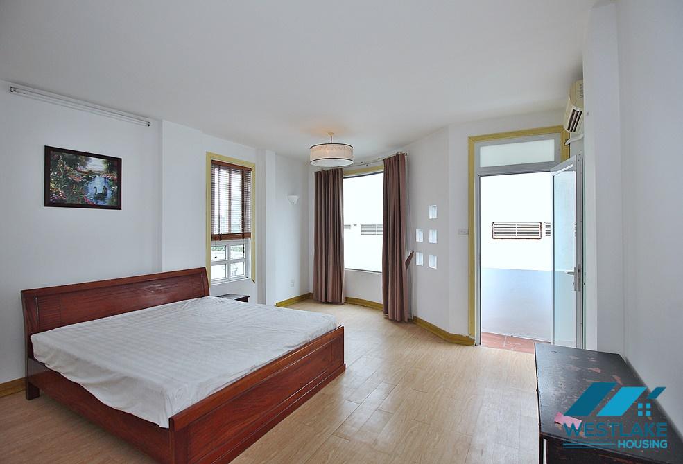 A spacious 6 bedroom house for rent in Tay Ho, Ha Noi A spacious 6 bedroom house for rent in Tay Ho, Ha Noi