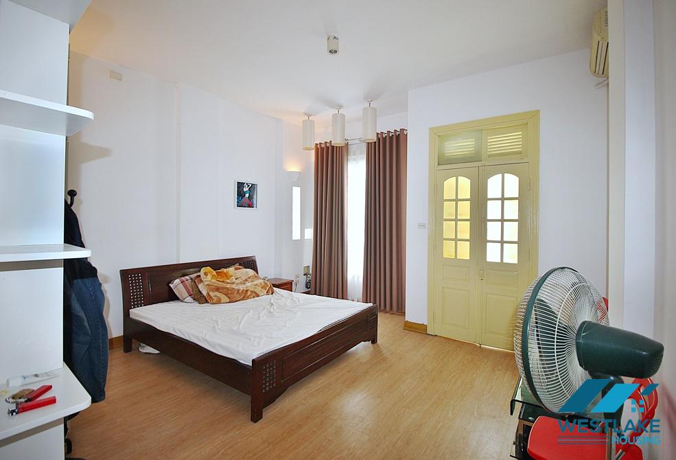 A spacious 6 bedroom house for rent in Tay Ho, Ha Noi A spacious 6 bedroom house for rent in Tay Ho, Ha Noi