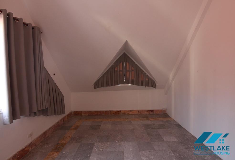 A nice house with big yard for rent in Tu Hoa, Tay Ho A nice house with big yard for rent in Tu Hoa, Tay Ho