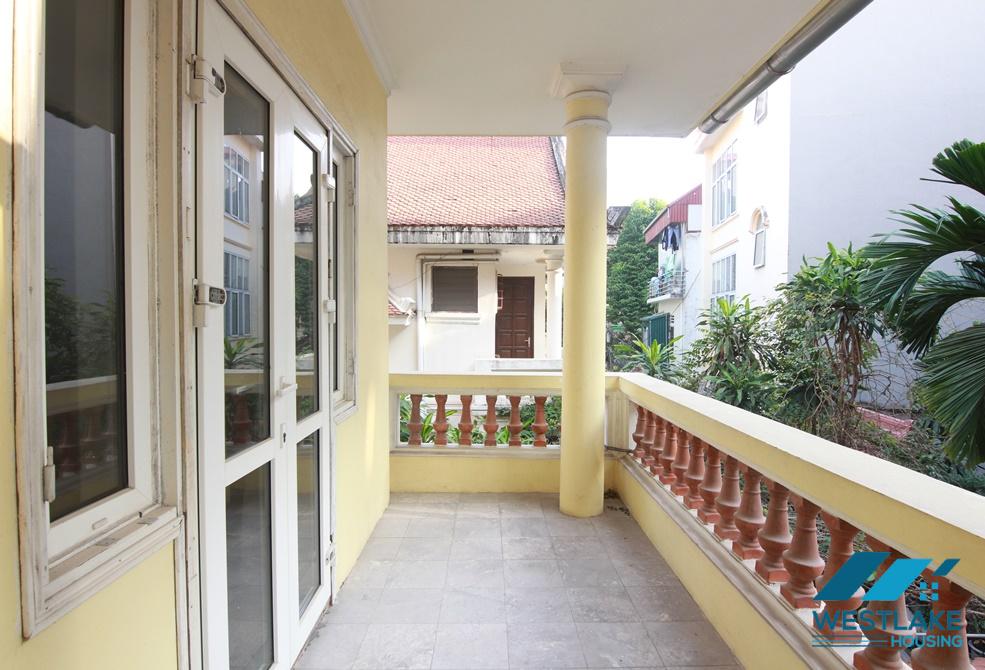 A nice house with big yard for rent in Tu Hoa, Tay Ho A nice house with big yard for rent in Tu Hoa, Tay Ho