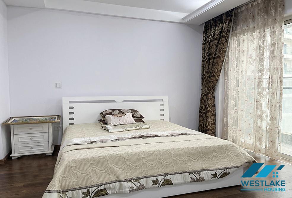 Cho thuê căn hộ mới, đẹp và hiện đại tại Ciputra – Tầm nhìn sân golf xanh mát