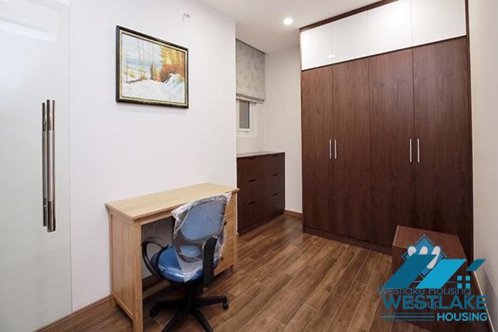 Cho thuê căn hộ 3 phòng ngủ sang trọng và tiện nghi tại Khu đô thị Ciputra – Tây Hồ, Hà Nội