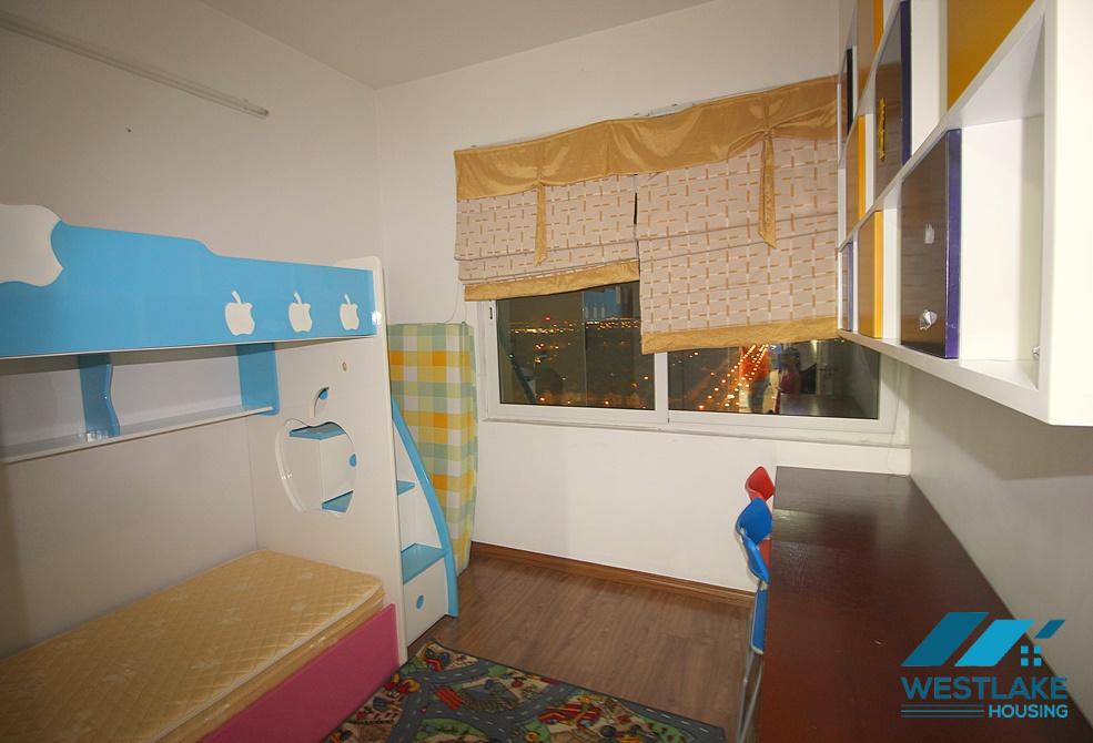 High floor and nice apartment for rent in E Tower, Ciputra Tay Ho, Ha Noi