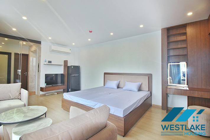 Căn Hộ Studio Mơi Đẹp, Ban Công View Hồ Thoáng Mát Tại Âu Cơ, Tây Hồ, Hà Nội