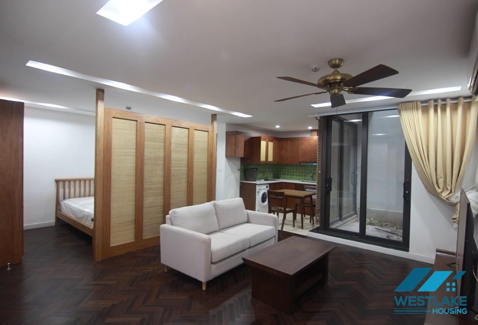 A nice studio for rent in Tu Hoa, Tay Ho, Ha Noi